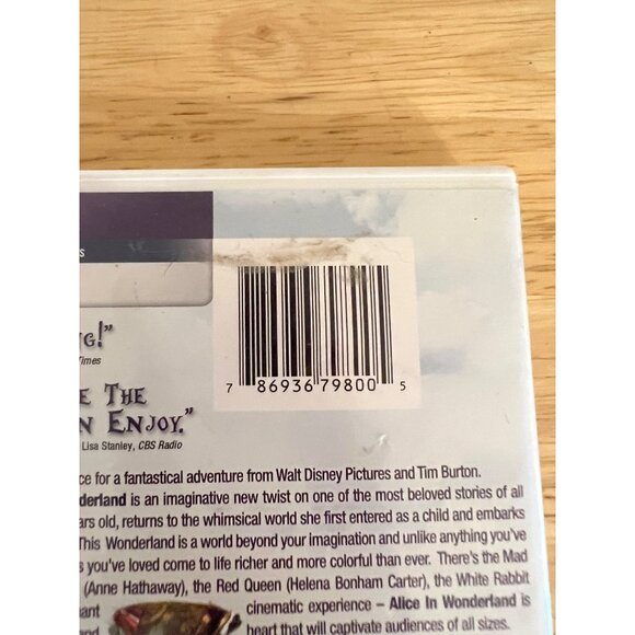 Alice In Wonderland DVD 2010 Fantasy Movie Tim Burton Johnny Depp Pre-Owned - Picture 3 of 4